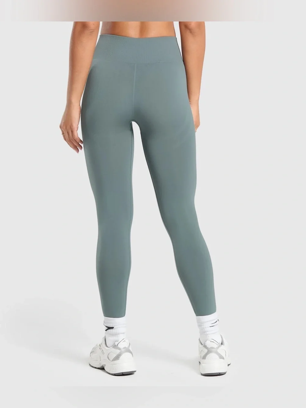 Gymshark Everyday Seamless Leggings SEE MEASUREMENTS - Picture 4 of 7